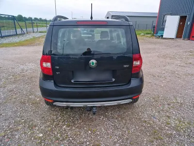 Gebraucht Skoda Yeti 110 PS (80 kW) 2013 Schwarz SUV