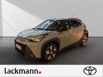 Neu Toyota Aygo X 117 PS (86 kW) 2025 Violett SUV