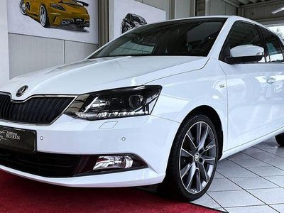 Weiß Gebraucht 2017 Skoda Fabia Ambition Limousine | 9.990 € (Fairer Preis)