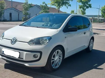 Gebraucht VW up! high up! 60 PS (44 kW) 2013 Weiß Kleinwagen