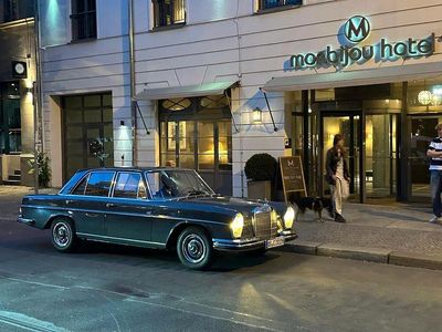 Gebraucht Mercedes S250 120 PS (88 kW) 1966 Grau Limousine