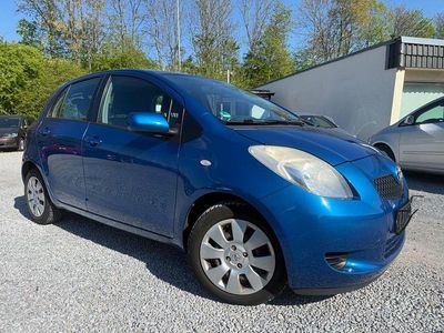 Usata Toyota Yaris Sol 87 CV (63 kW) 2007 Blu Utilitaria