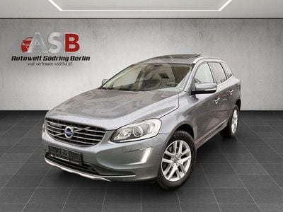 Grau Gebraucht 2017 Volvo XC60 SUV | 19.499 € (Etwas zu teuer)
