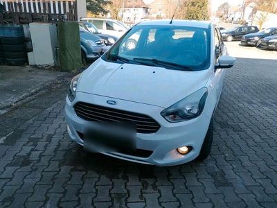 Gebraucht Ford Ka Plus 70 PS (51 kW) 2018 Weiß Kleinwagen