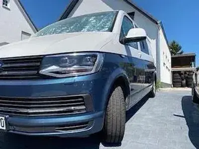 Gebraucht VW Transporter 150 PS (110 kW) 2018 Grün Van
