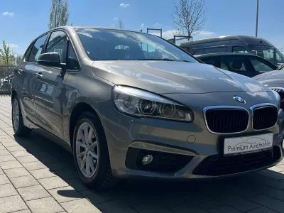 Gebraucht BMW 218 136 PS (100 kW) 2015 Platinsilber metallic Van / Kleinbus
