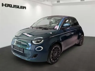 Gebraucht Fiat 500e La Prima 86 kW (118 PS) 2023 Ozean grün Cabrio