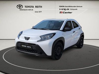 Gebraucht Toyota Aygo X Basis 72 PS (52 kW) 2022 Schneeweiß SUV