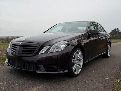 Usata Mercedes E350 Avantgarde 231 CV (169 kW) 2009 Marrone Berlina