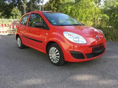 Gebraucht Renault Twingo 75 PS (55 kW) 2011 Rot Kleinwagen