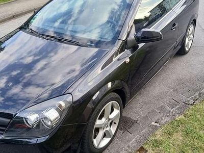 Opel Astra GTC