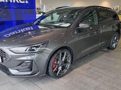 Usata Ford Focus ST 280 CV (205 kW) 2023 Grigio Station wagon