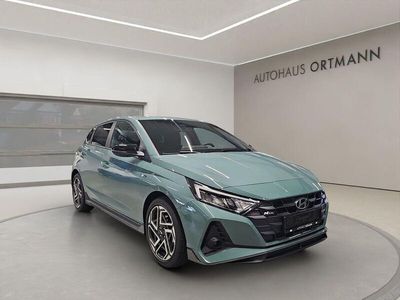 Neu Hyundai i20 N Line 101 PS (74 kW) 2025 Mangrove green / mic Limousine