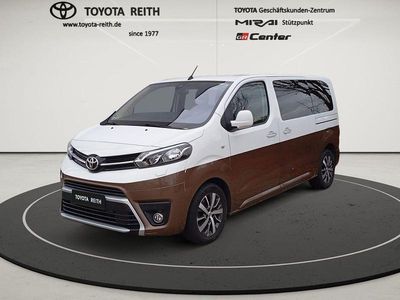 Gebraucht Toyota Proace Verso Basis 177 PS (130 kW) 2018 Weiß Kombi
