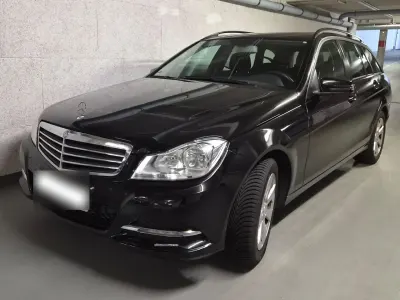 Gebraucht Mercedes C220 170 PS (125 kW) 2012 Schwarz Limousine