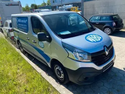Occasion Renault Trafic Komfort 145 ch (106 kW) 2018 Argent Monospace