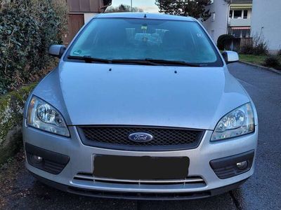 gebraucht Ford Focus Focus1.8 Ghia