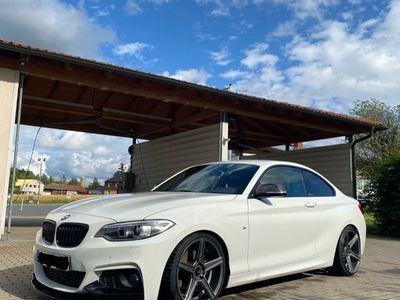 gebraucht BMW 220 2er / d / F22 / M Paket / M Performance / 19 Zoll