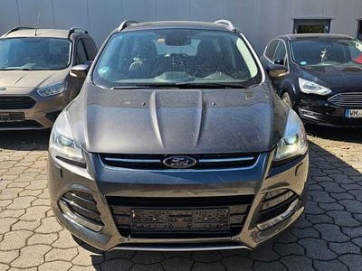 Begagnad Ford Kuga Titanium 150 HK (110 kW) 2015 Grå SUV