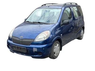 Toyota Yaris Verso