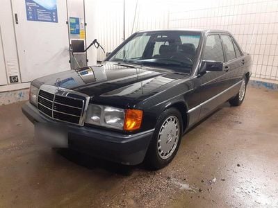 Schwarz Gebraucht 1991 Mercedes 190 Limousine | 12.000 €