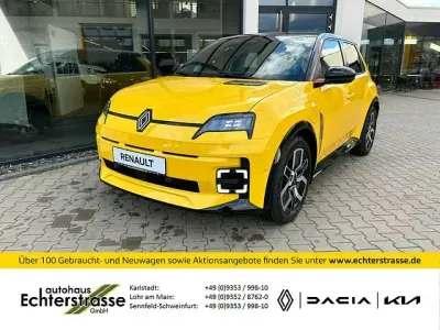 Gebraucht Renault 5 E-Tech Iconic 110 kW (150 PS) 2024 Andere farbe Limousine