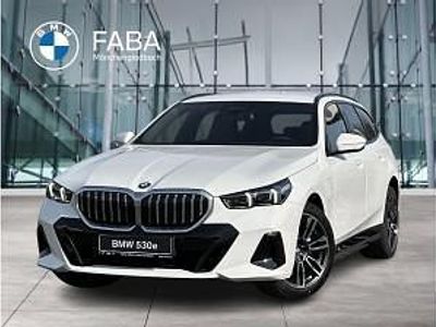 Nuova BMW 530e M Sport 299 CV (219 kW) 2026 Bianco Station wagon