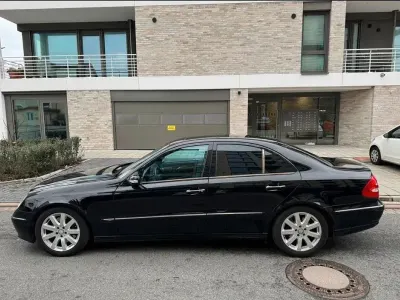 Gebraucht Mercedes E500 306 PS (225 kW) 2005 Schwarz Limousine
