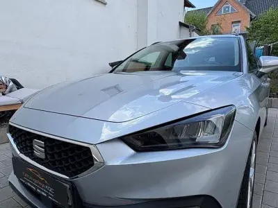 Gebraucht Seat Leon Style 150 PS (110 kW) 2022 Silber Kombi