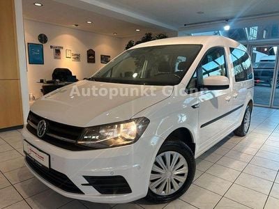 Weiß Gebraucht 2016 VW Caddy Trendline Van / Kleinbus | 11.990 € (Fairer Preis)