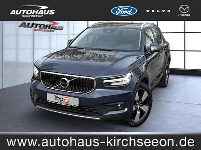 Usata Volvo XC40 Momentum 129 CV (94 kW) 2020 Blu SUV