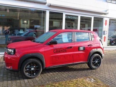 Gebraucht Fiat Grande Panda Red 83 kW (113 PS) 2025 Rot Kleinwagen
