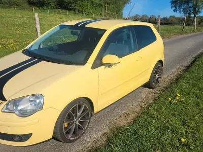 Gebraucht VW Polo Trendline 105 PS (77 kW) 2007 Gelb Kleinwagen