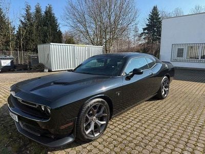 Gebraucht Dodge Challenger SXT 309 PS (227 kW) 2020 Schwarz Coupé