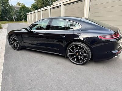 Porsche Panamera 4S