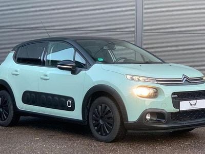 Grün Gebraucht 2017 Citroën C3 Shine Limousine | 8.480 € (Fairer Preis)