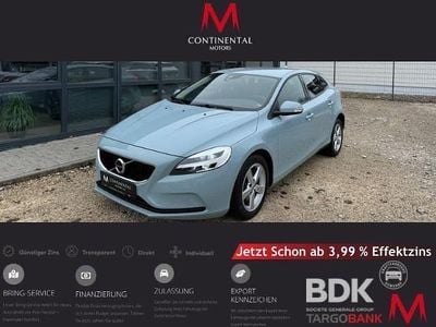 Gebraucht Volvo V40 Kinetic 122 PS (89 kW) 2018 Blau Limousine