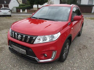 Rot Gebraucht 2019 Suzuki Vitara Comfort SUV | 11.890 € (Etwas zu teuer)