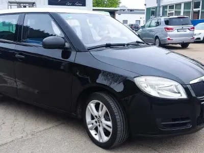 Gebraucht Skoda Fabia 60 PS (44 kW) 2008 Schwarz Kleinwagen