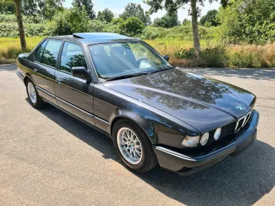 Gebraucht BMW 730 Shadowline 188 PS (138 kW) 1988 Schwarz Limousine