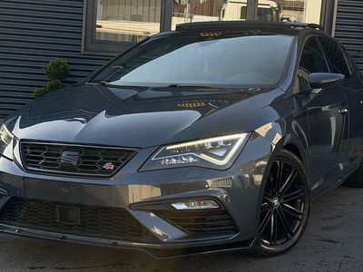 Grau Gebraucht 2020 Seat Leon XCELLENCE Limousine | 15.990 € (Fairer Preis)