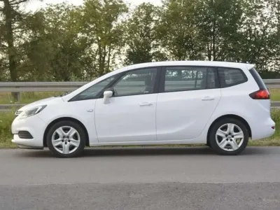 Używany Ford Focus Business Edition 163 KM (119 kW) 2012 Czarny Kombi