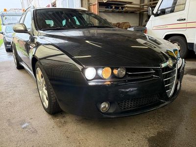 Alfa Romeo 159