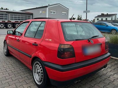 Brugt VW Golf III 75 HK (55 kW) 1996 Rød Hatchback