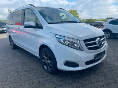 Gebraucht Mercedes V250 Edition 190 PS (139 kW) 2017 Weiß Van / Kleinbus