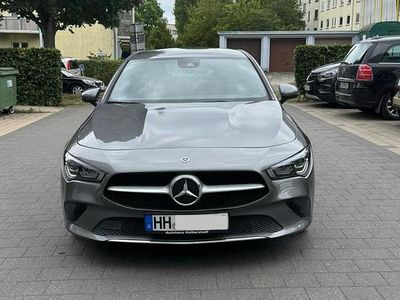 Mercedes CLA200