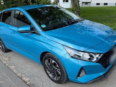 Second-hand Hyundai i20 Edition 30+ 101 CP (74 kW) 2022 Albastru Hatchback