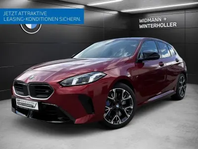 Gebraucht BMW M135 Shadowline 300 PS (220 kW) 2025 Rot Kleinwagen