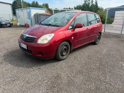 Gebraucht Toyota Corolla Verso 110 PS (80 kW) 2004 Rot Van / Kleinbus