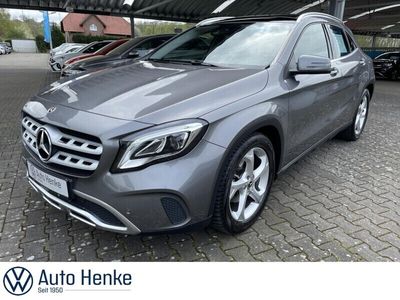 gebraucht Mercedes GLA200 GLA 200URBAN + AHK + PANORAMADACH Klima Navi